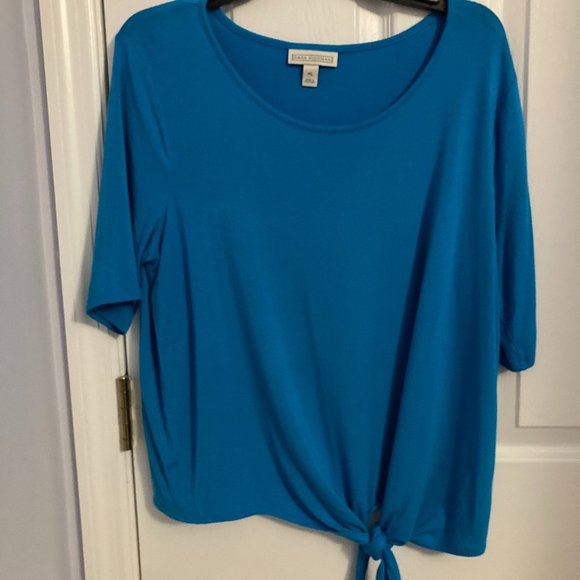 Aqua Shirt with knot - Picture 1 of 6